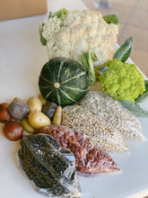 Load image into Gallery viewer, Sunday Bean Box with Black Sheep Farms - Long Beach Marina - 11am - 1pm Pick-up
