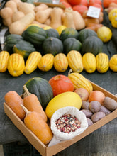 Load image into Gallery viewer, Sunday Black Sheep Farms Fall Flavors - Long Beach Marina - 11am - 1pm Pick-up
